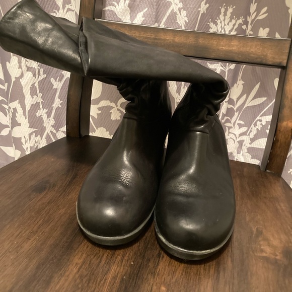 Keen Wedge MidCalf Winter Boot Black Leather size 10 like new - Picture 4 of 7